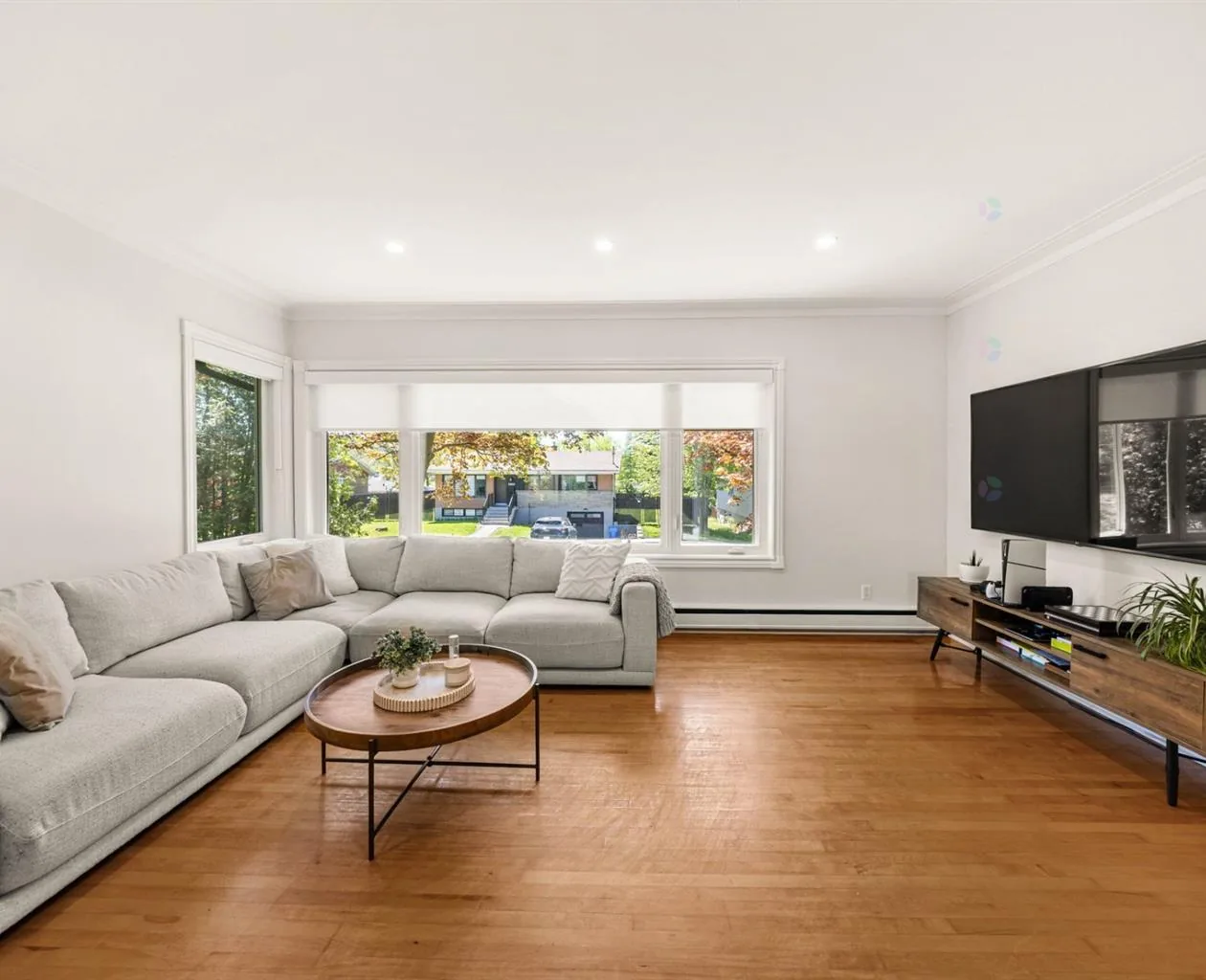 5065 Rue Roméo — 2