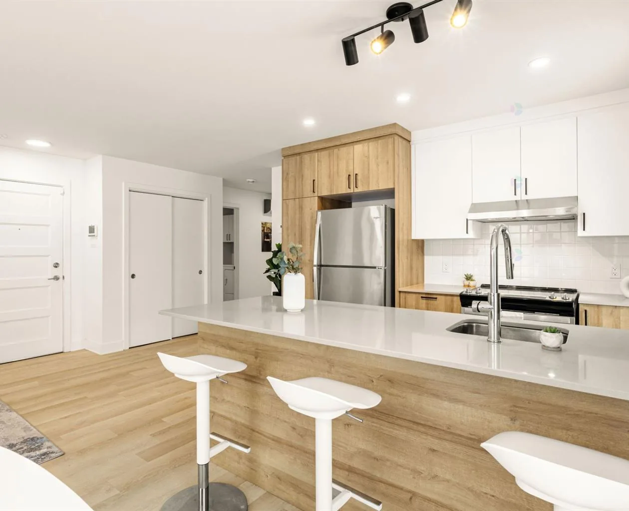 Vallea Residences — 11