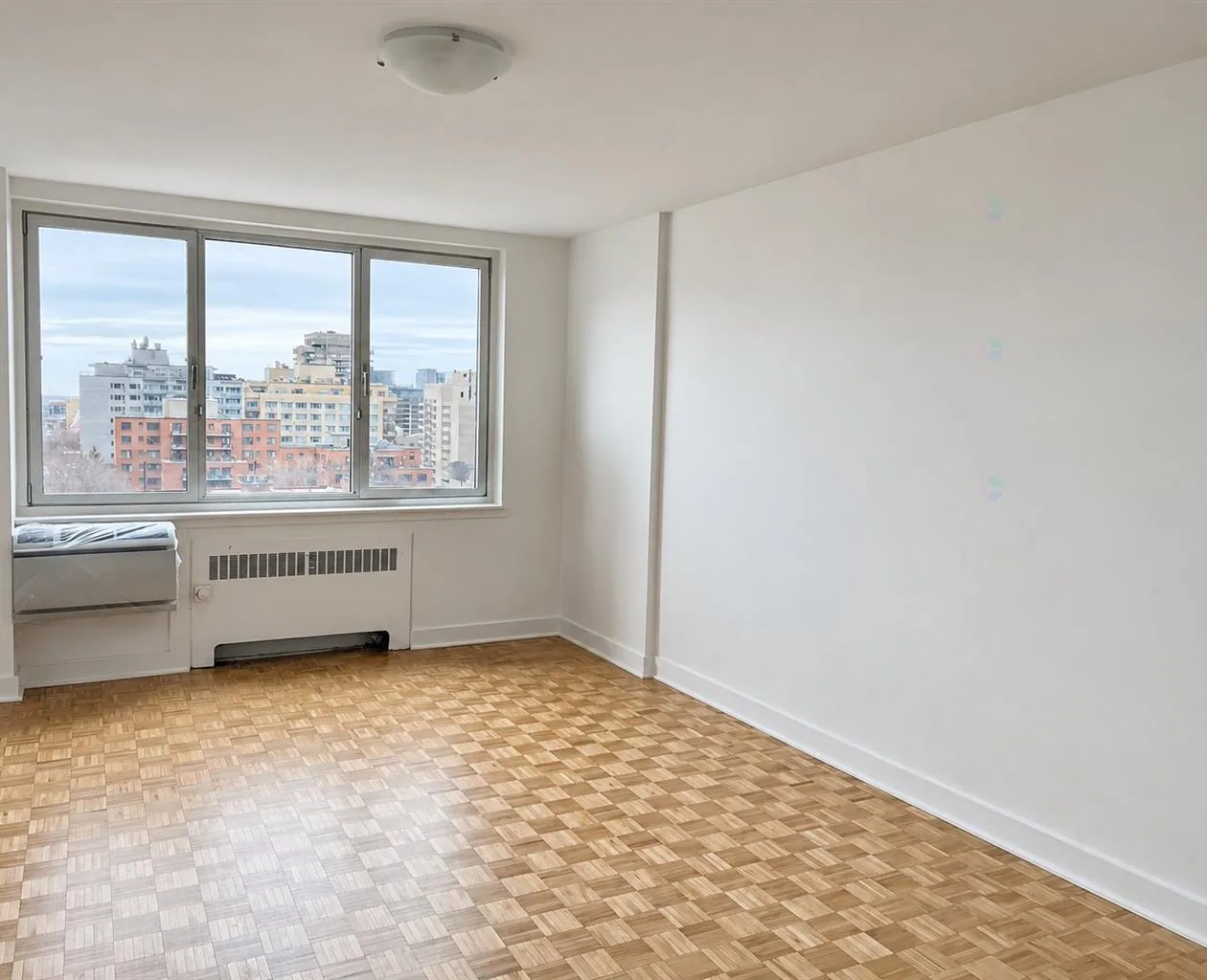1460 Avenue du Docteur-Penfield, Apt. 902 — 2