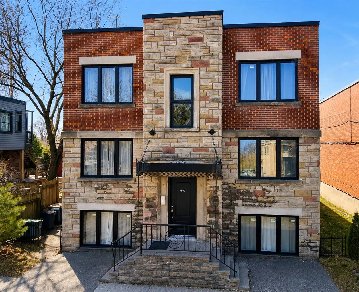 Brick residential façade at 1980 Rue Cardinal in Le Sud-Ouest, Montréal