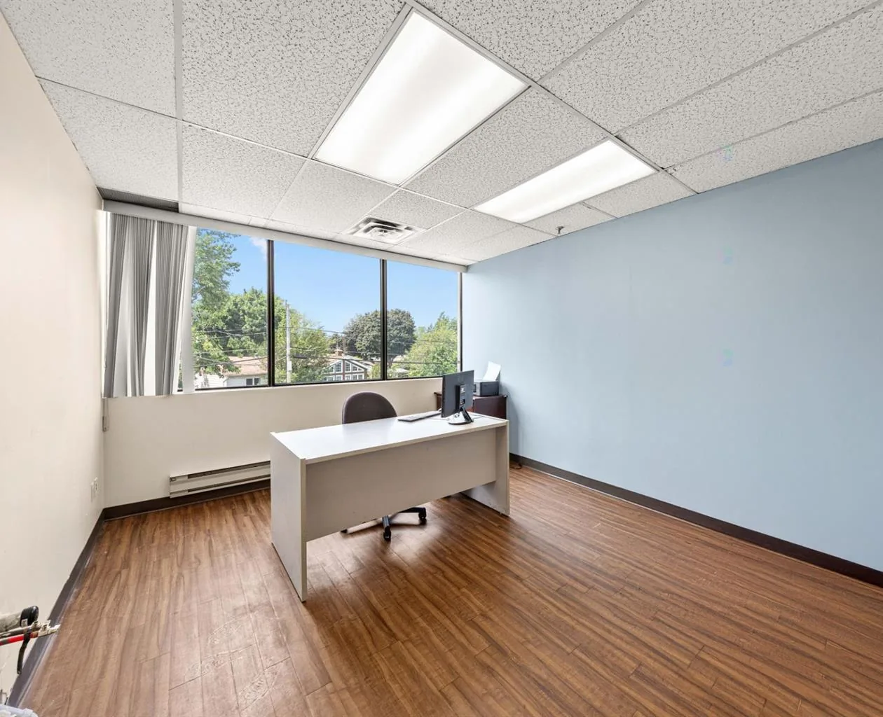 555 Saint-Martin Ouest, Suite 1 — 5